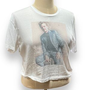 Pedro Pascal Crop Top Tee — XL